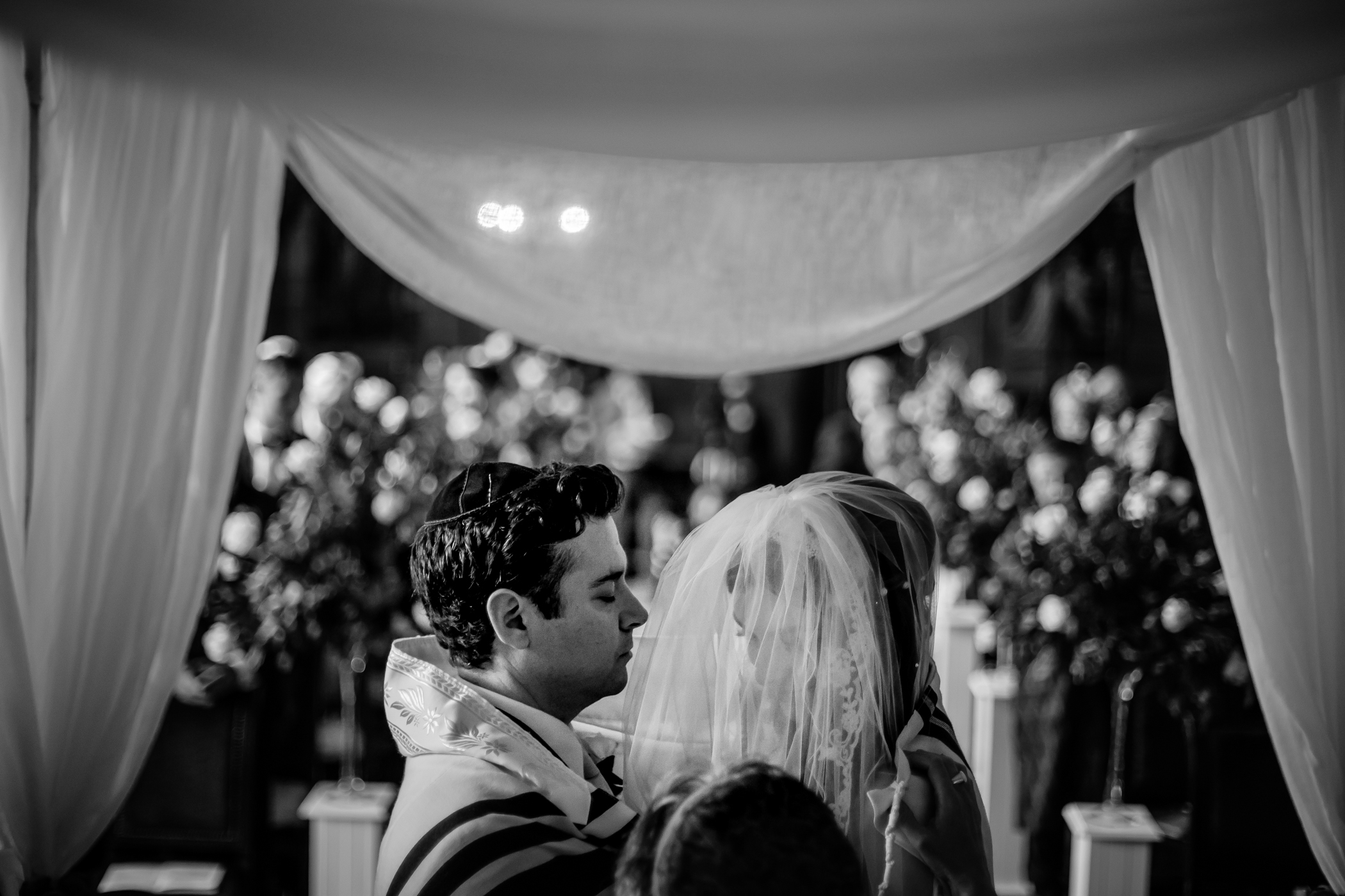 Emma & Alex Peckforton castle wedding - Sansom Photography-21