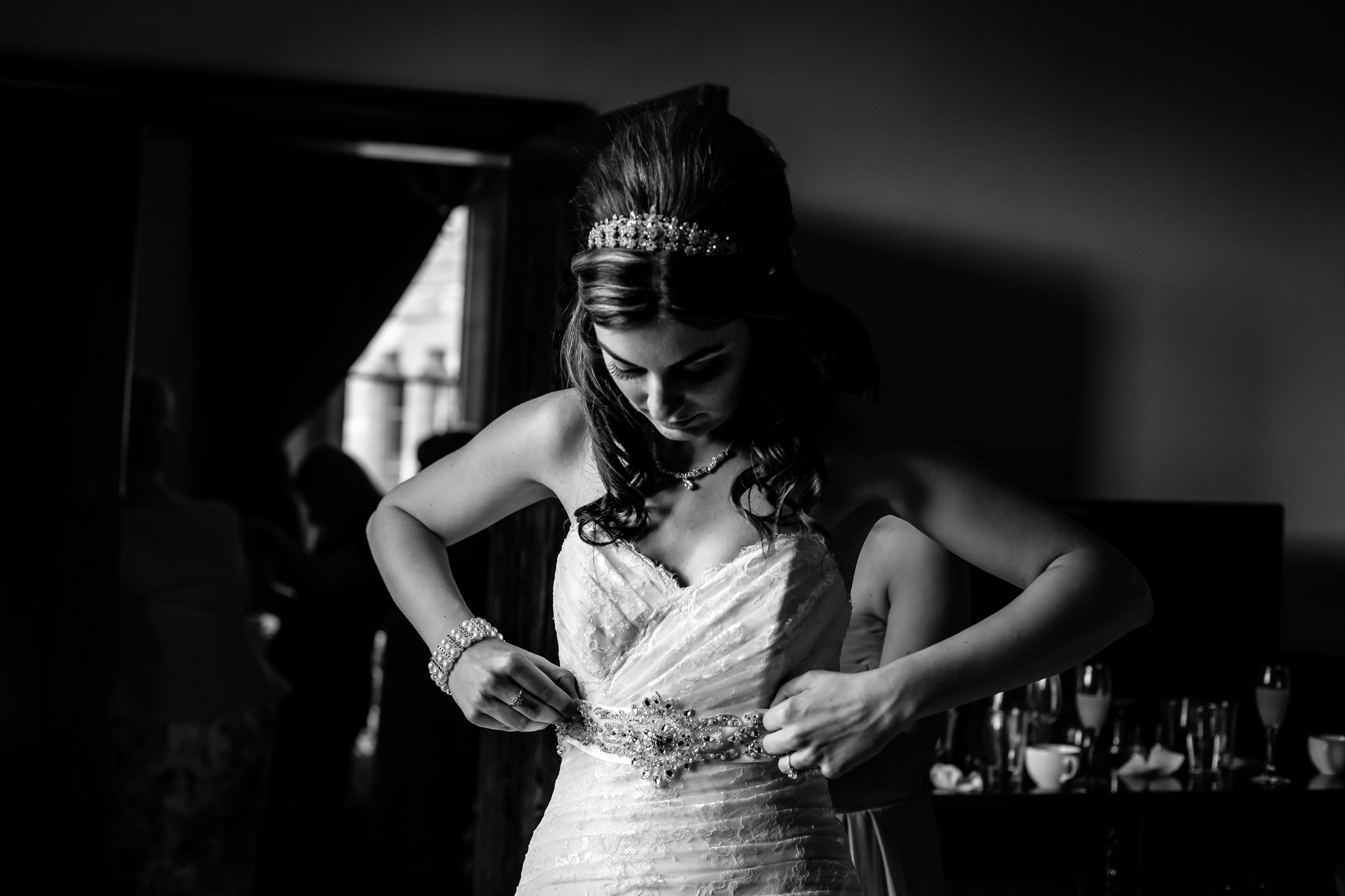 Emma & Alex Peckforton castle wedding - Sansom Photography-8