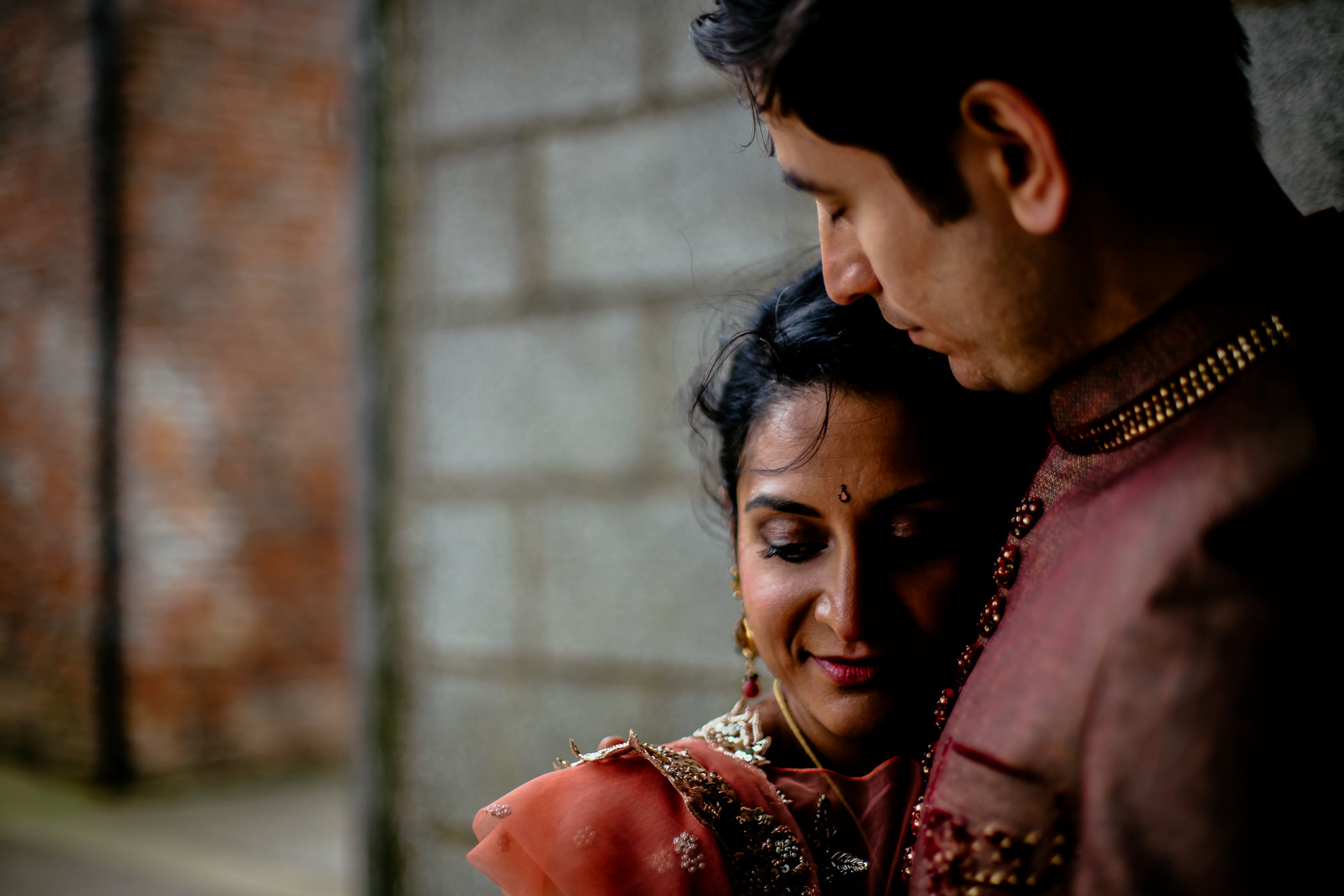 Mekhala & Gareth - Sansom Photography Barmbyfield Barns Wedding York-38