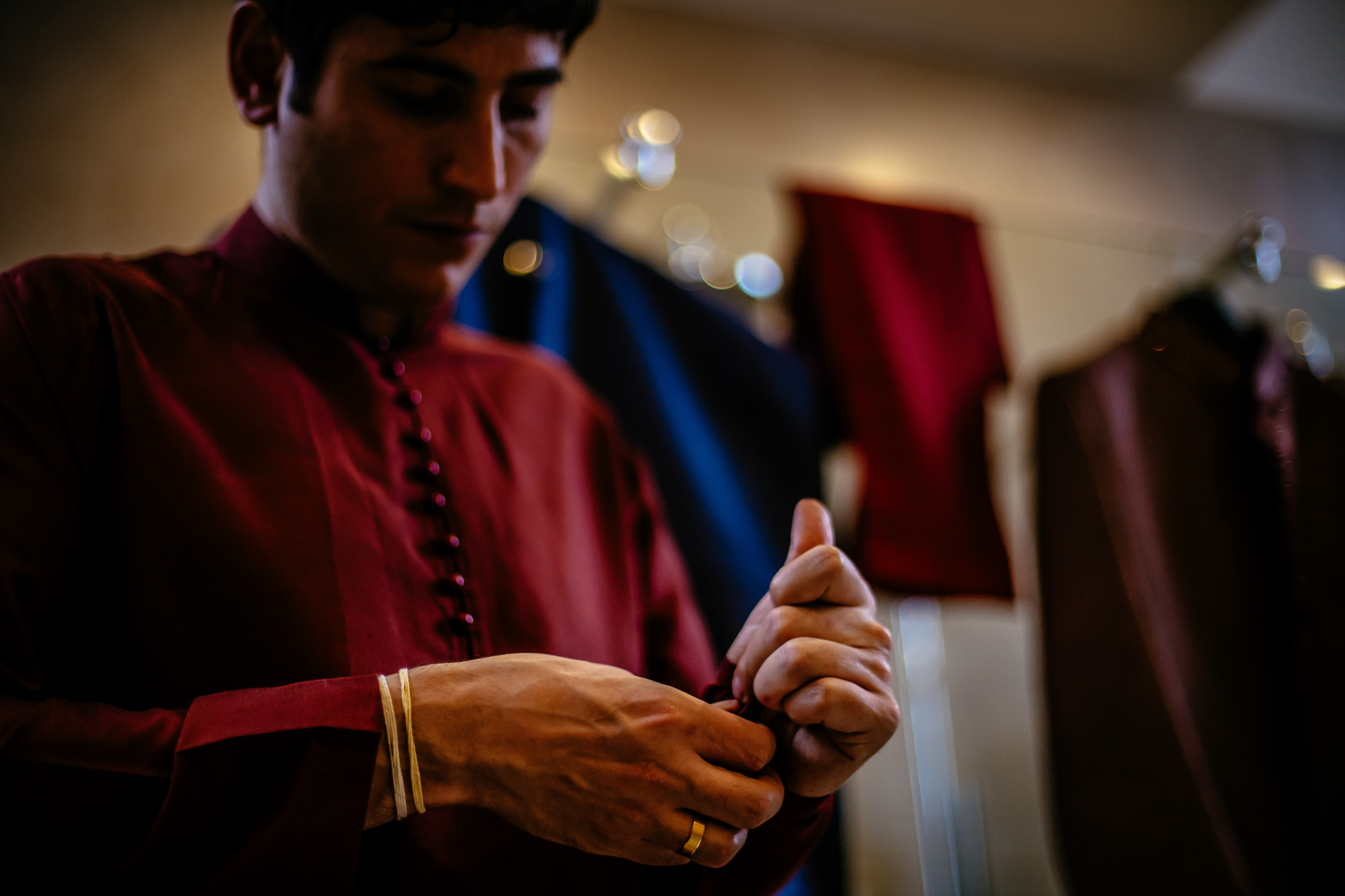 Mekhala & Gareth - Sansom Photography Barmbyfield Barns Wedding York-4