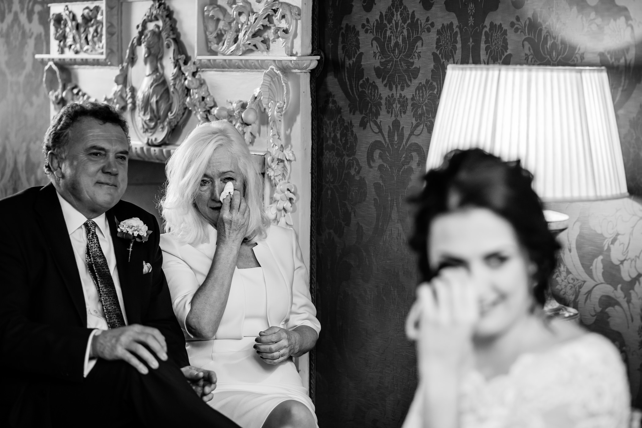 Georgie & steve - Sansom photography Grays Court York Wedding-14