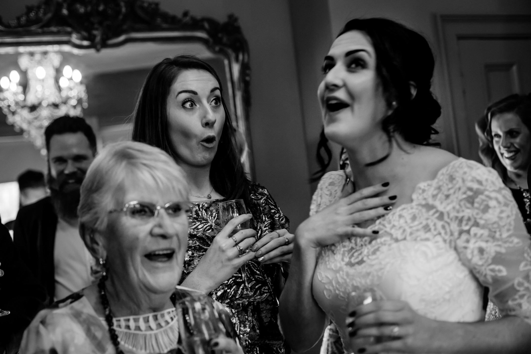 Georgie & steve - Sansom photography Grays Court York Wedding-27