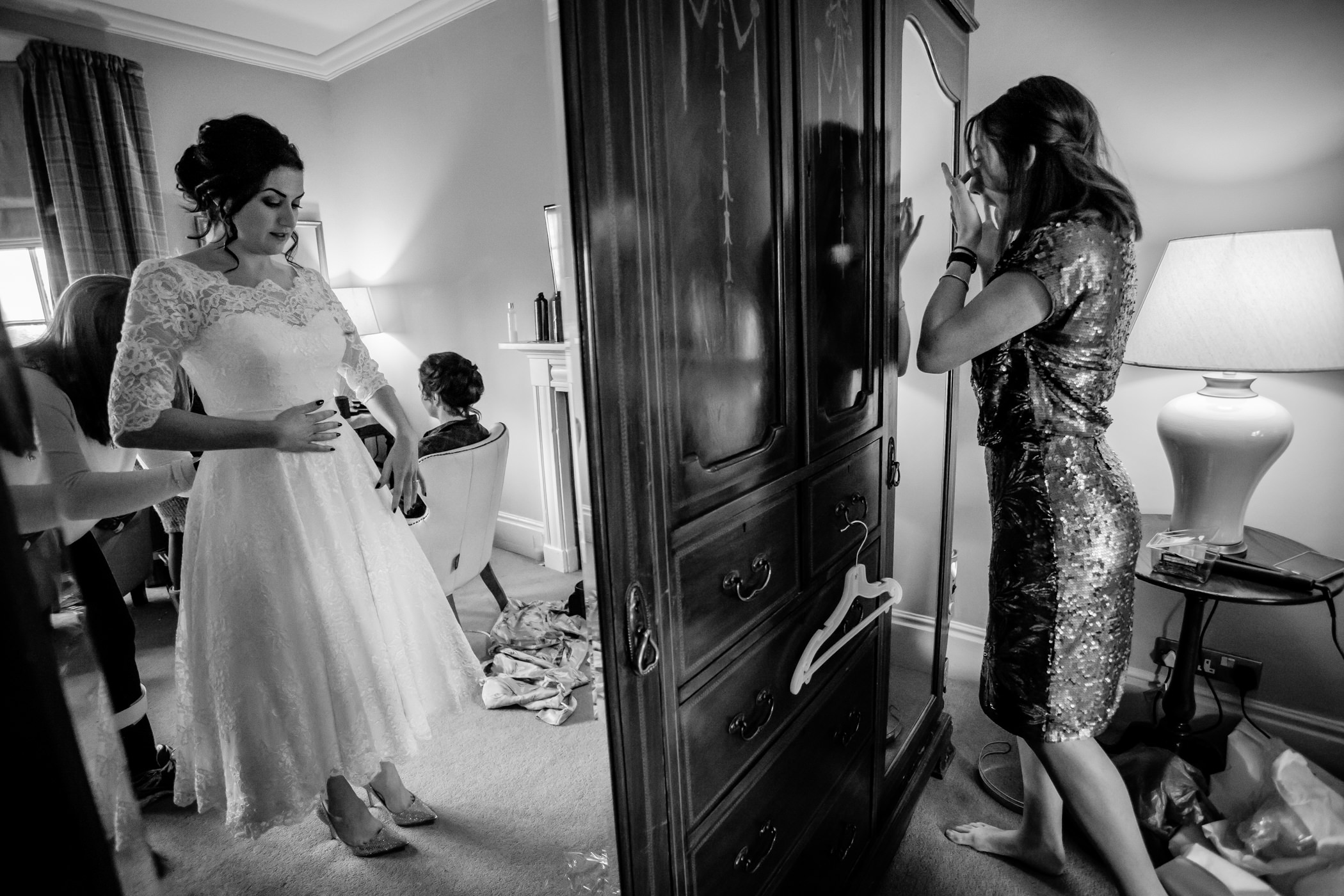 Georgie & steve - Sansom photography Grays Court York Wedding-3