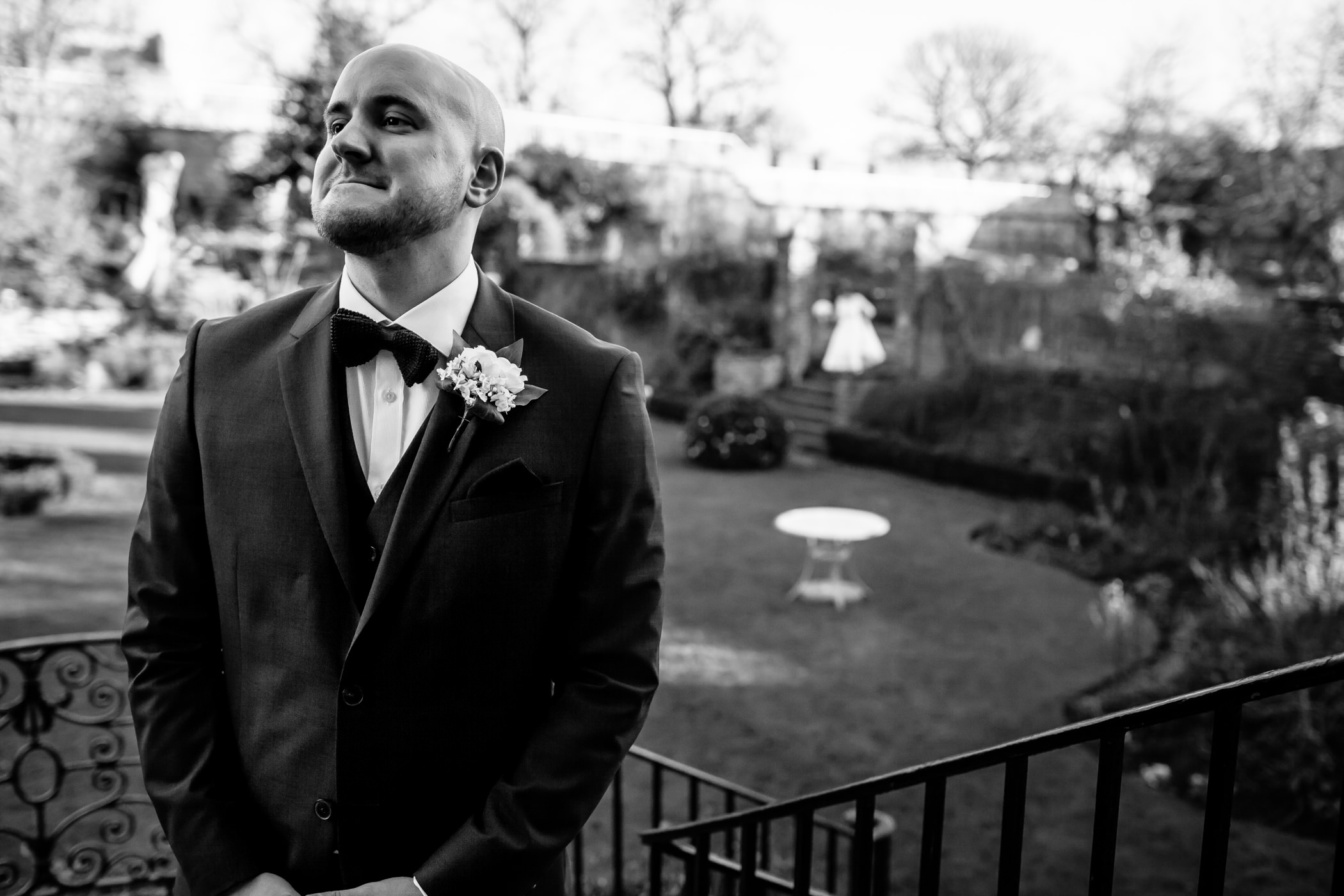 Georgie & steve - Sansom photography Grays Court York Wedding-41