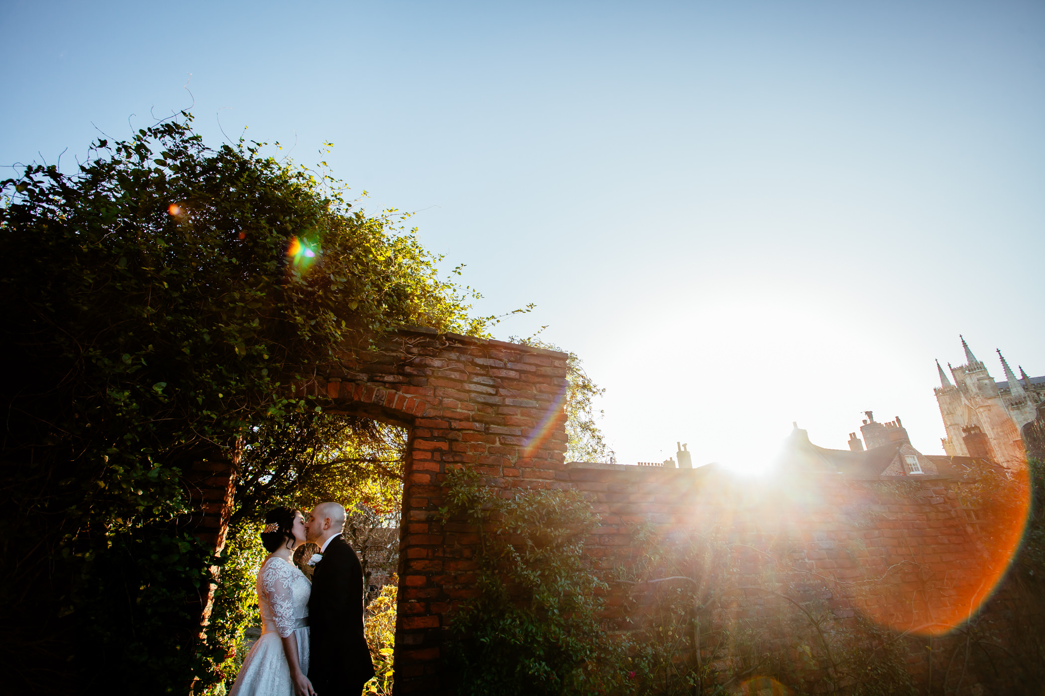 Georgie & steve - Sansom photography Grays Court York Wedding-7