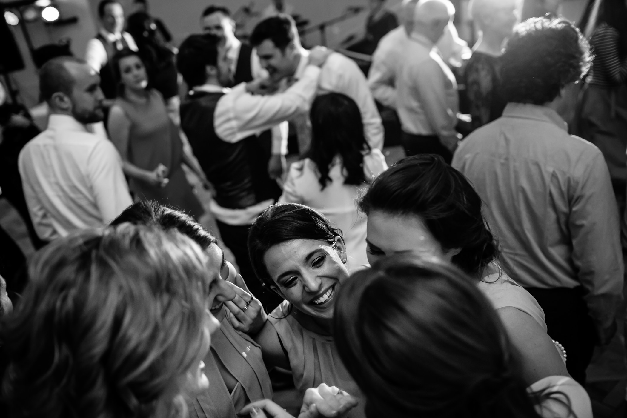 Isobel & Karl - Sansom Photography - Kilshane House Wedding Ireland-32
