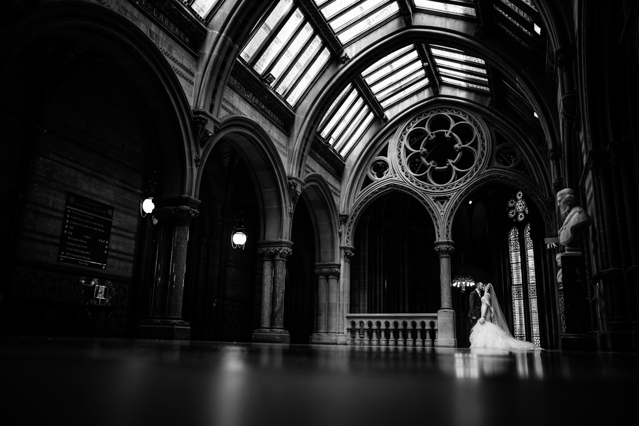 Kelly & Matt - Sansom Photography Manchester Wedding Photography-20